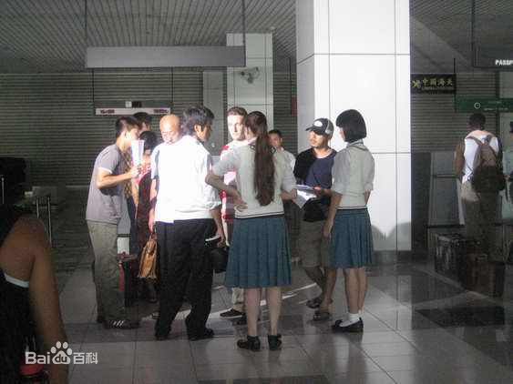 最优质宁理在《李小龙传奇》拍摄片场中的相册