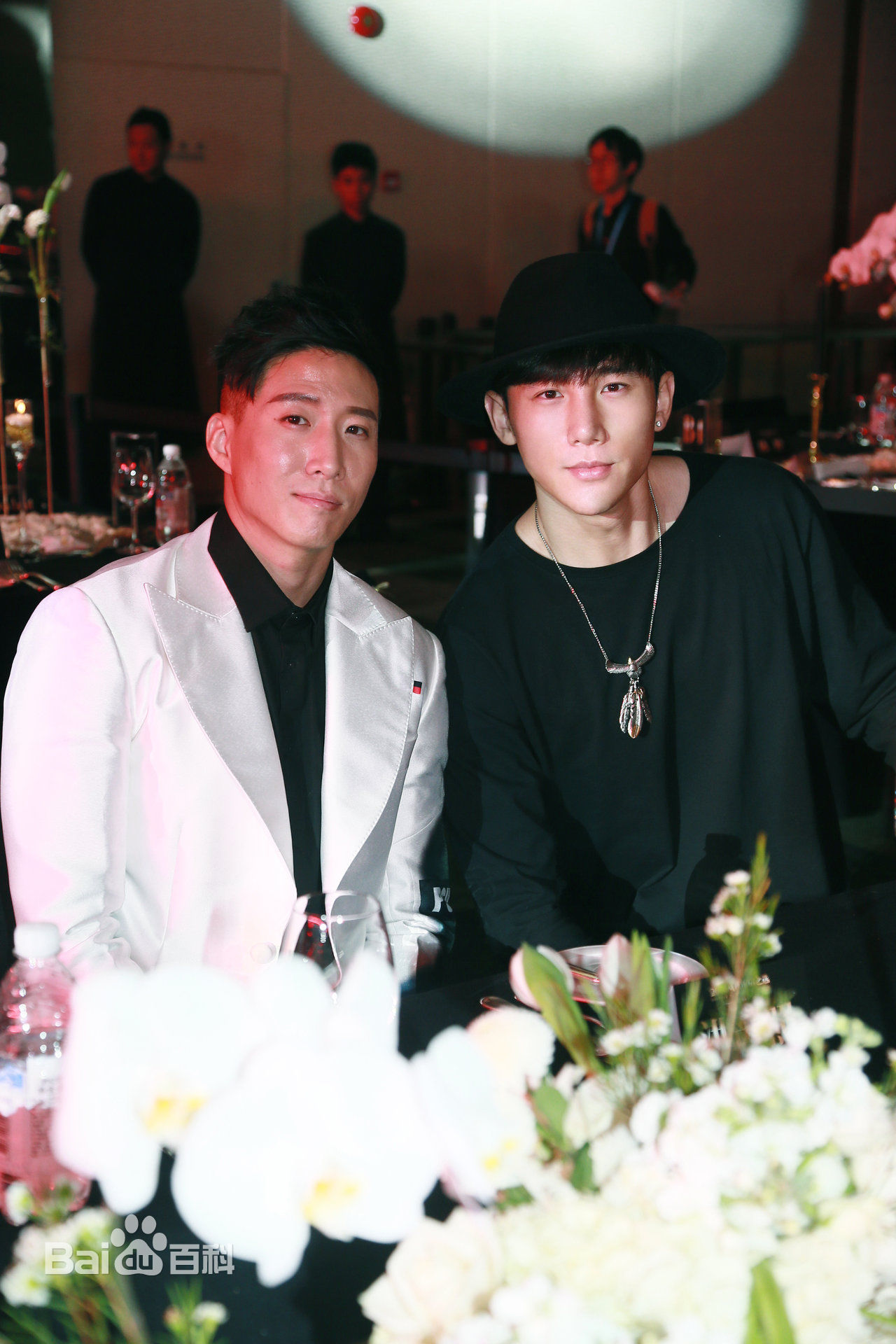 丁一(Dustin)活动照素颜照相册