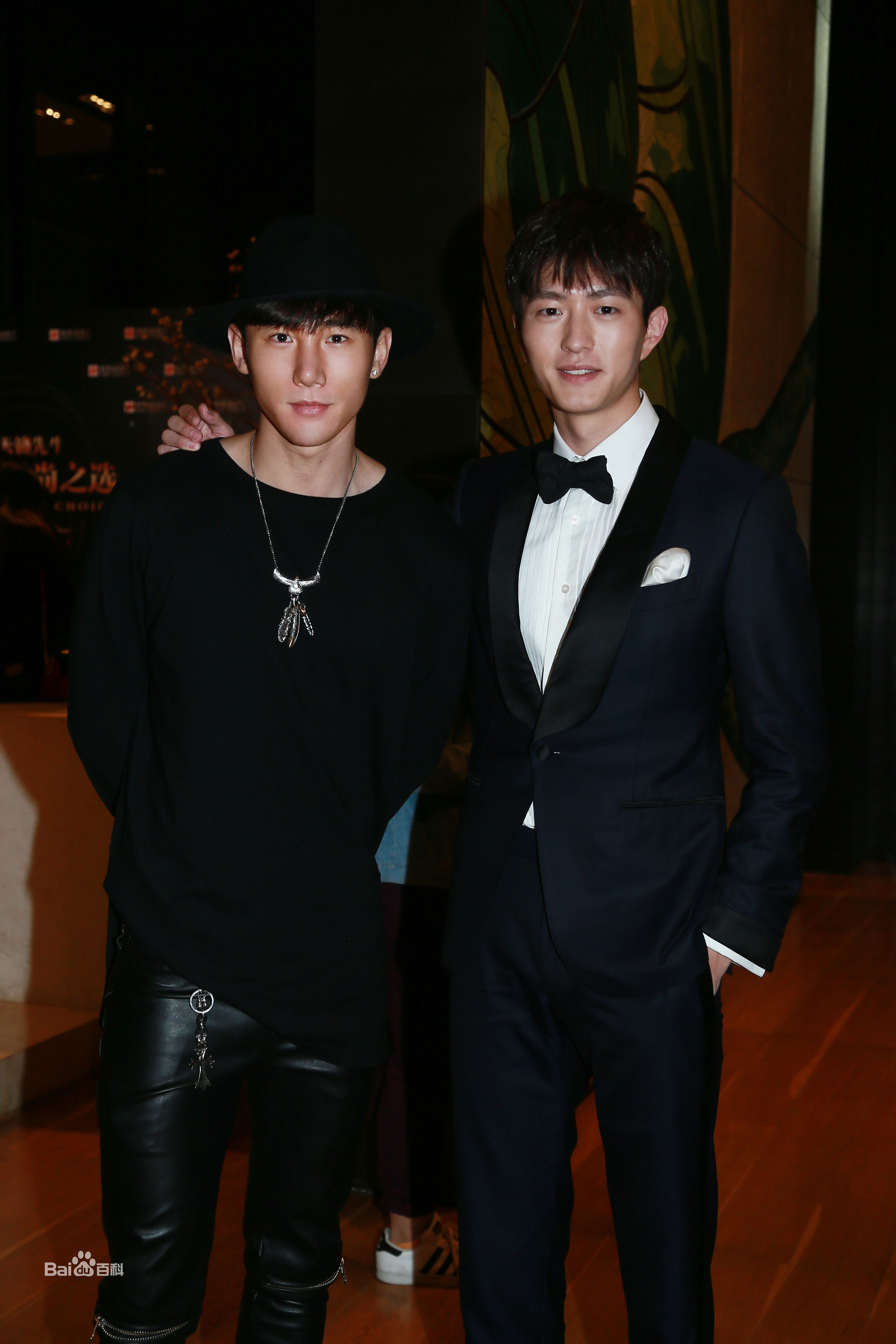 丁一(Dustin)活动照素颜照相册