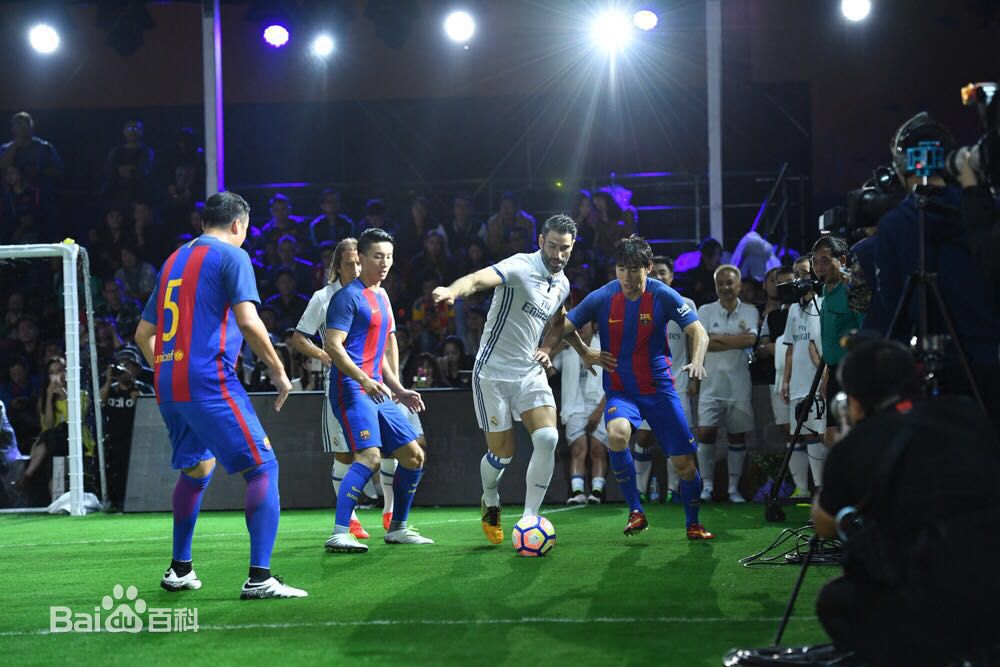 丁一(Dustin)活动照素颜照相册