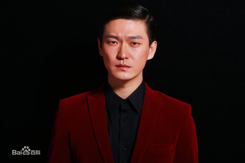 李泓良宣传照前后照片