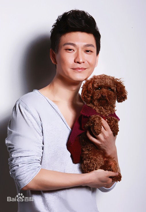 李泓良宣传照前后照片