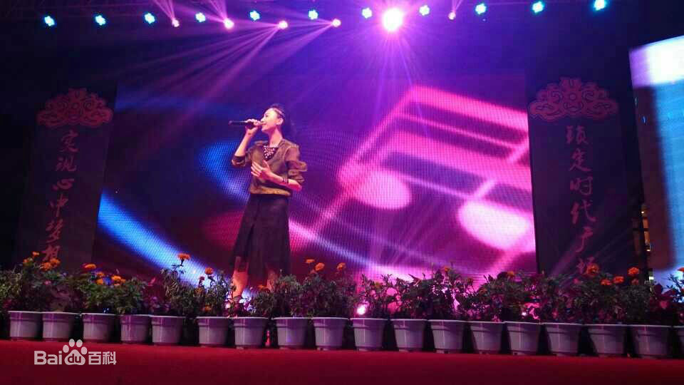 冯家妹(May)活动照生活照