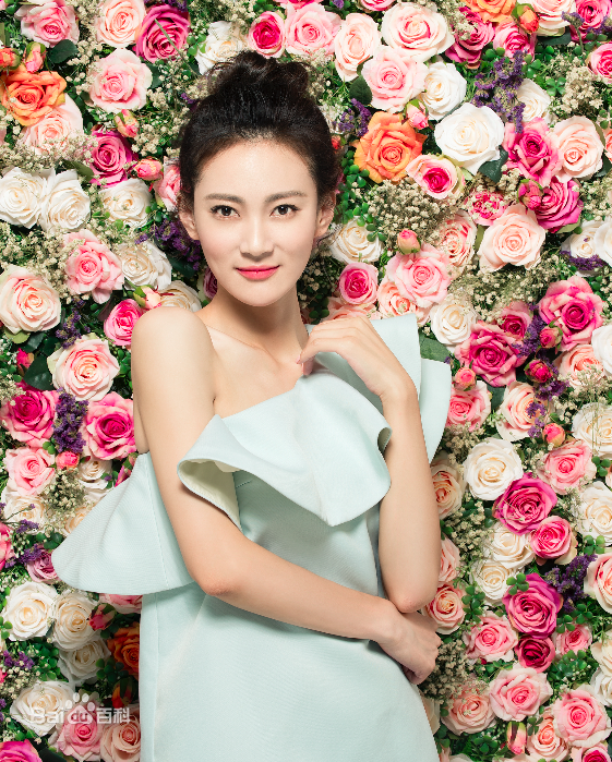 最新赵蕾(霖捷)性感图片