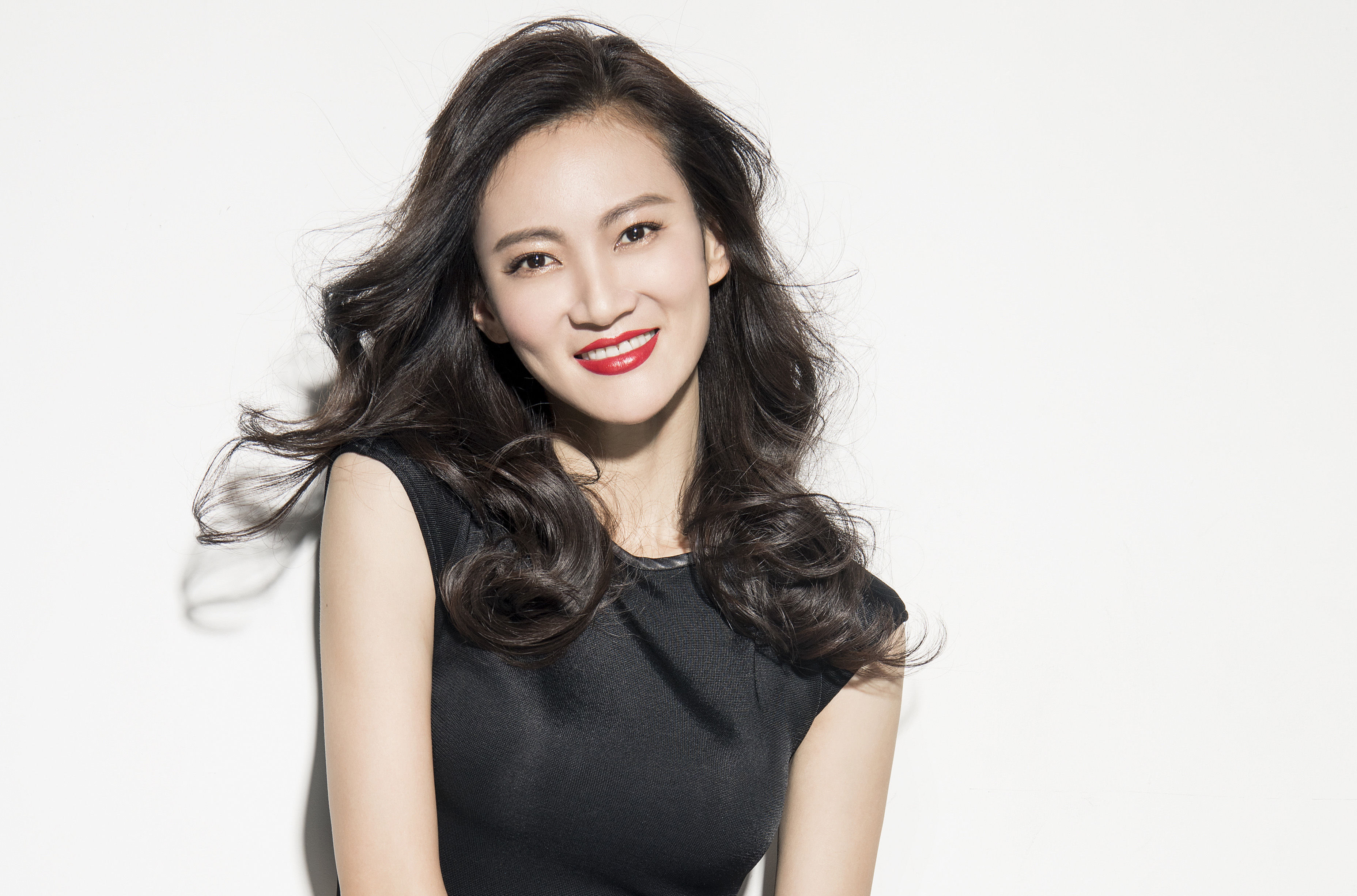 最新赵蕾(霖捷)性感图片