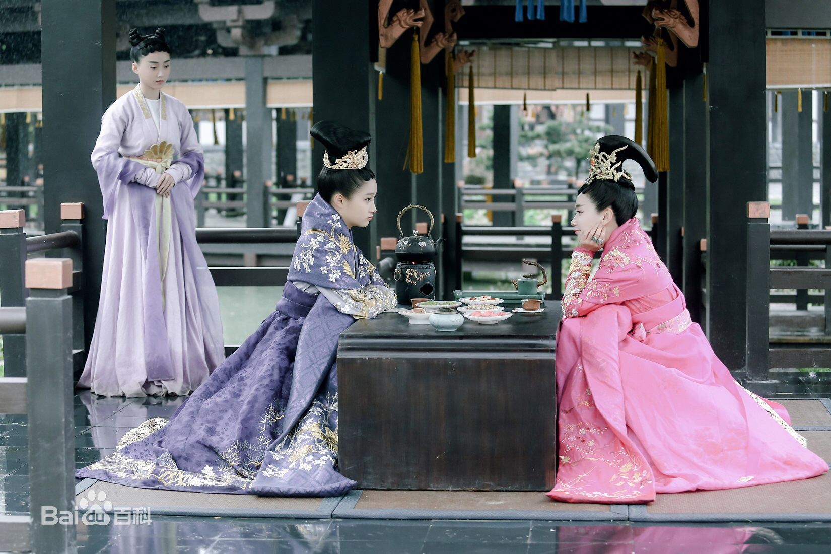 李春嫒(Li mingzhu)《凤囚凰》剧照