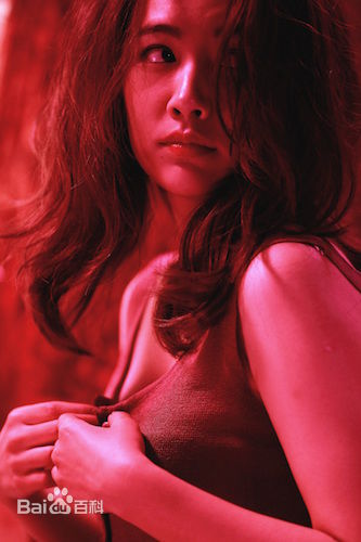 李春嫒(Li mingzhu)在《乘风破浪》中的