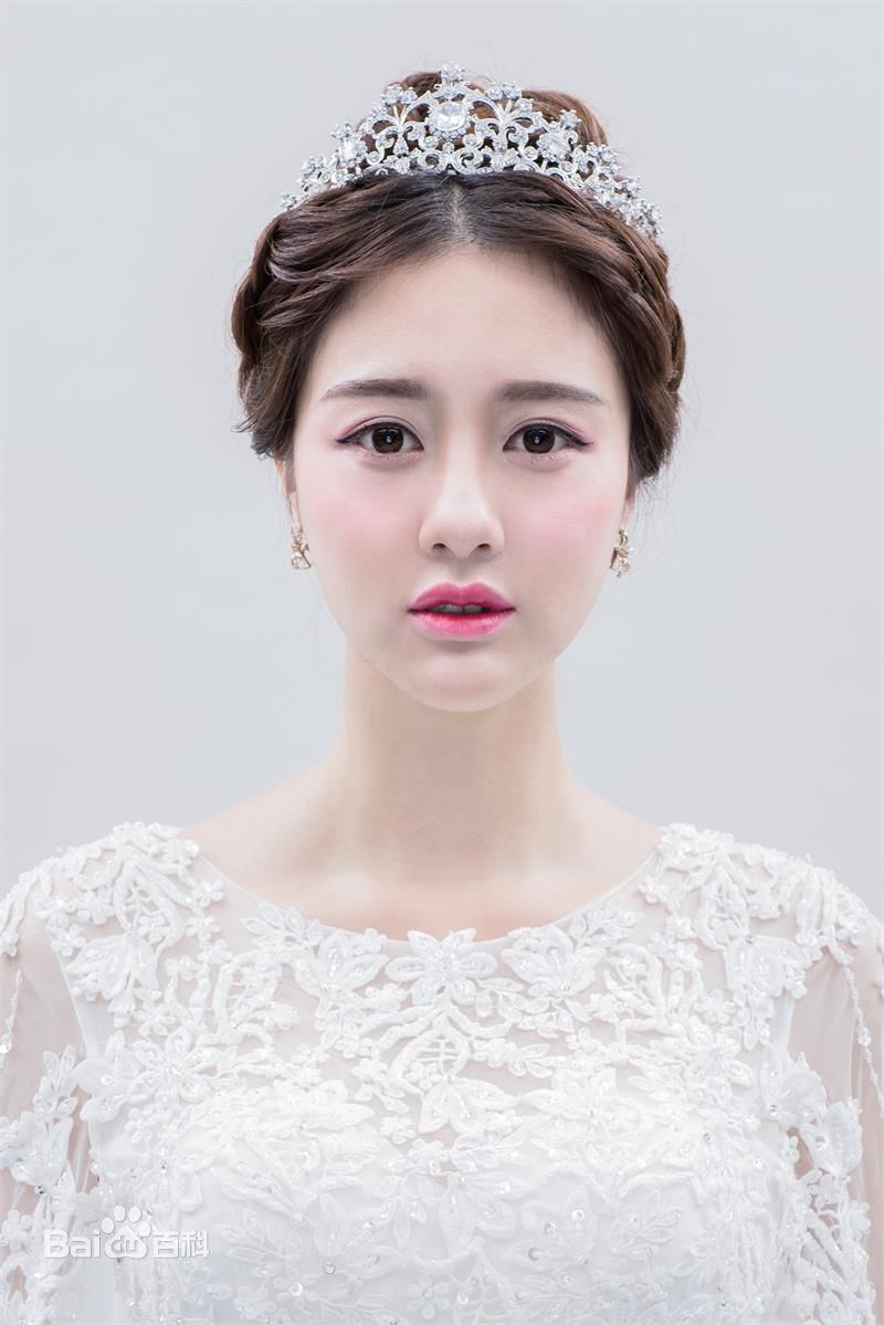 钟思华(Poppy)平面照前后照片