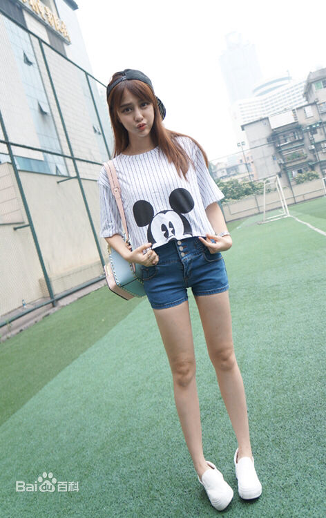 钟思华(Poppy)平面照前后照片