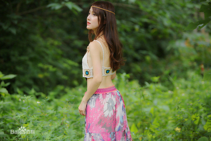 钟思华(Poppy)成熟wawa壁纸壁纸