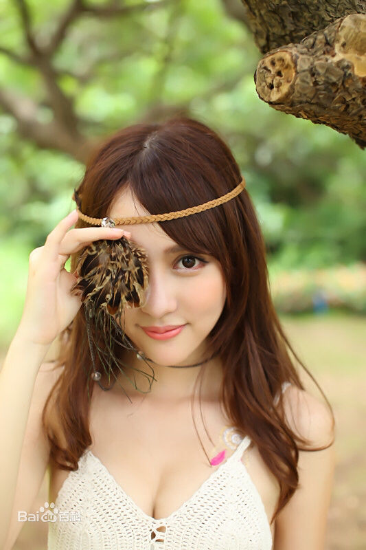 钟思华(Poppy)成熟wawa壁纸壁纸