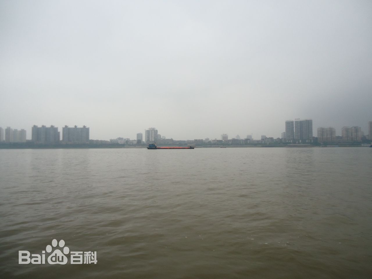 长江(the Changjiang River/the Yangtze River)前后照片