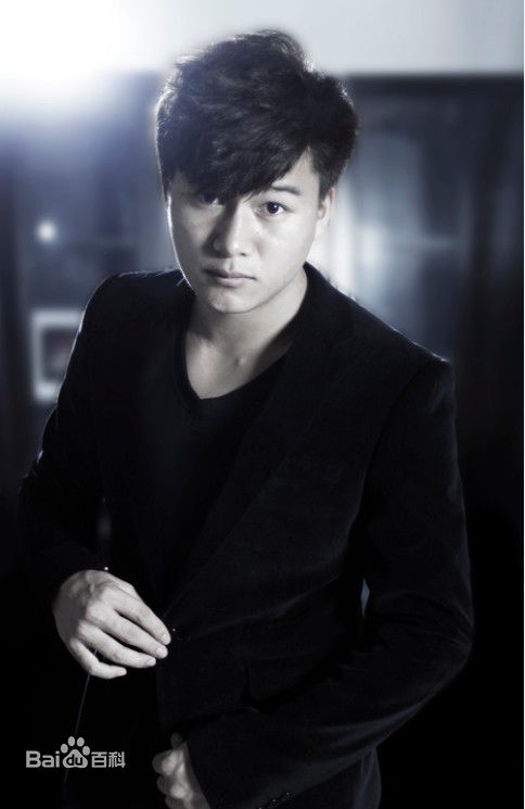 高清余庆素颜照