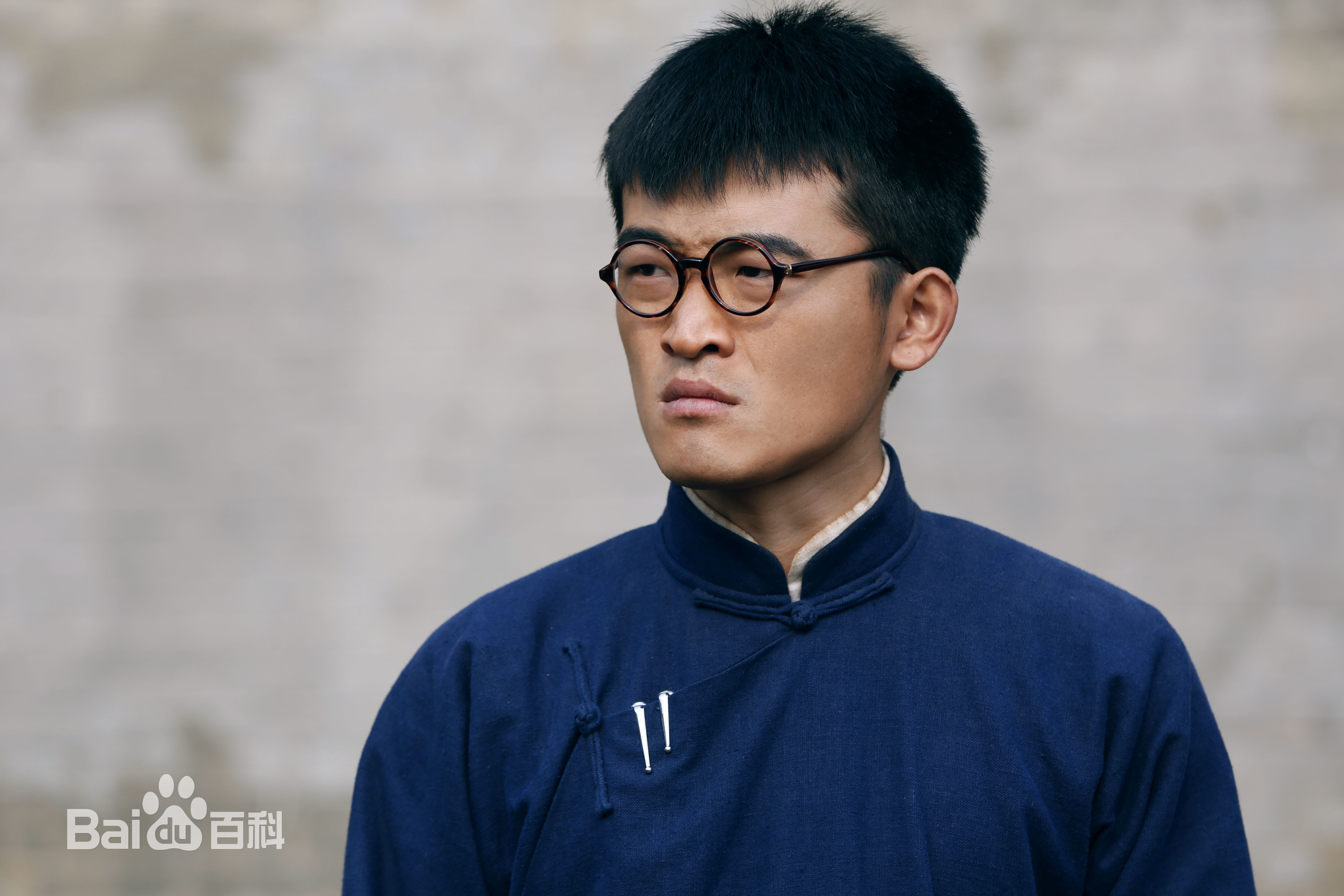 姜寒壮丁也是兵素颜照相册