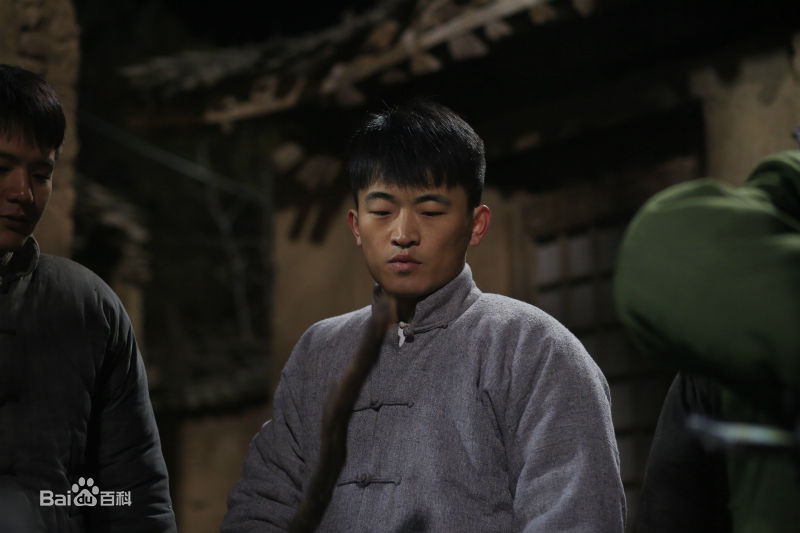 精选姜寒在《野火》——饰演小金子中的图册