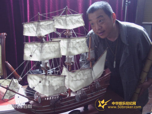 张春年拍戏生活照