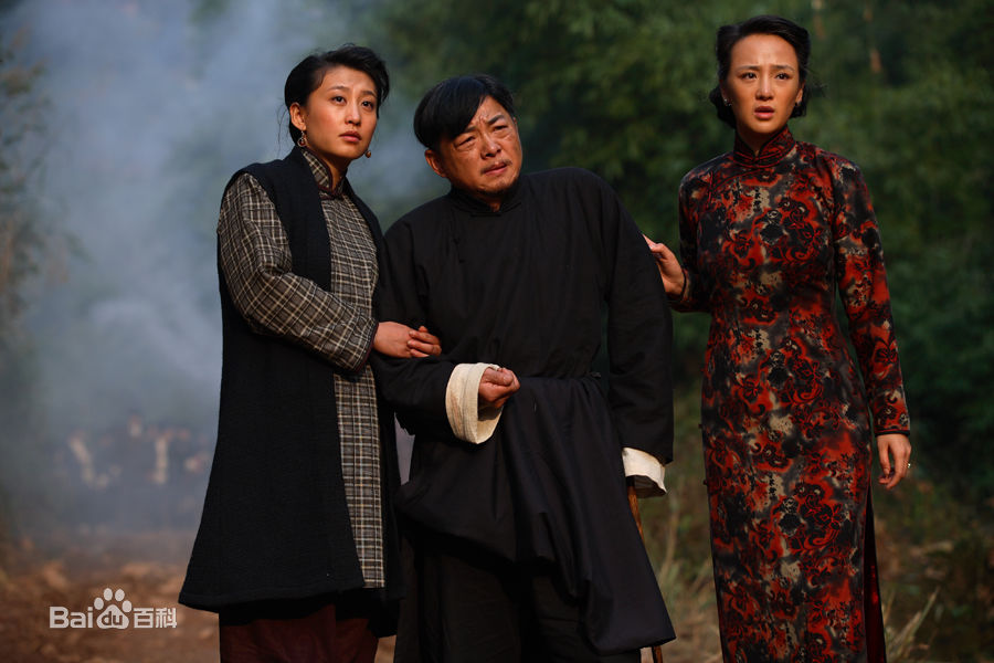 张春年拍戏生活照