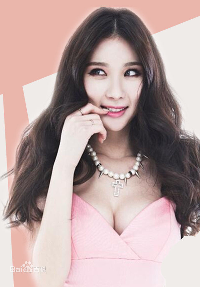 最新李惠敏(Lee Hye Min、 、E U AERIN)性感图片