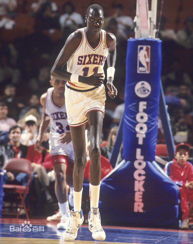 马努特·博尔(Manute Bol)76人时期性感图片图集