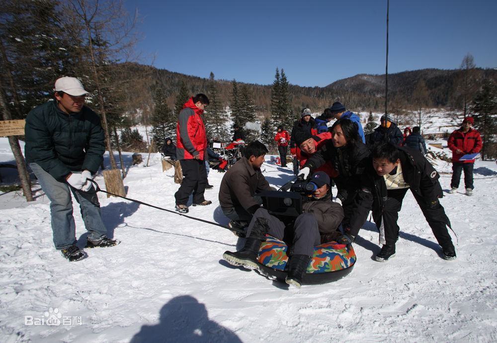 高清朱定忠性感图片