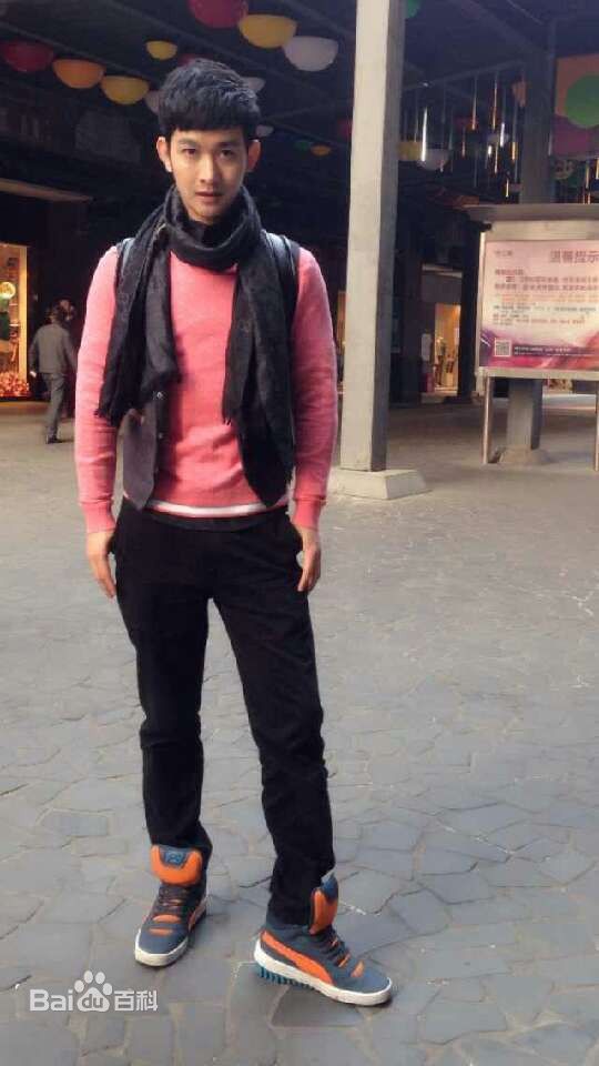 郭鑫(Frankie)生活帅图图片图集