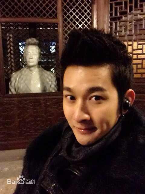 郭鑫(Frankie)生活帅图图片图集