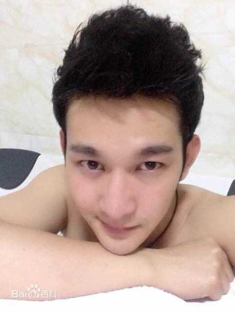 郭鑫(Frankie)生活帅图图片图集