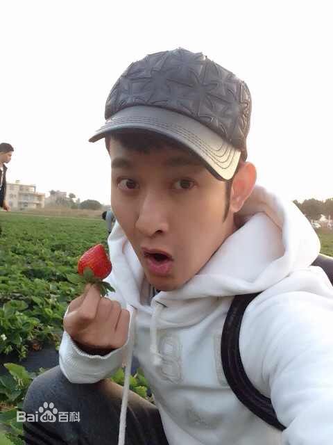 郭鑫(Frankie)生活帅图图片图集