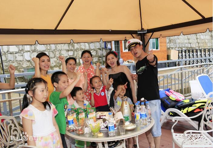 李锐(Li Rui)社会活动前后照片