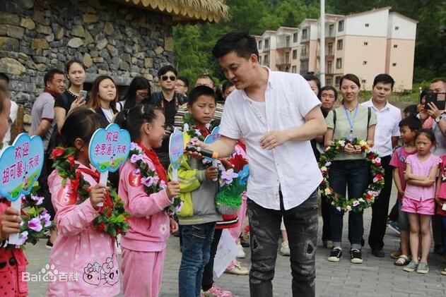 李锐(Li Rui)社会活动前后照片