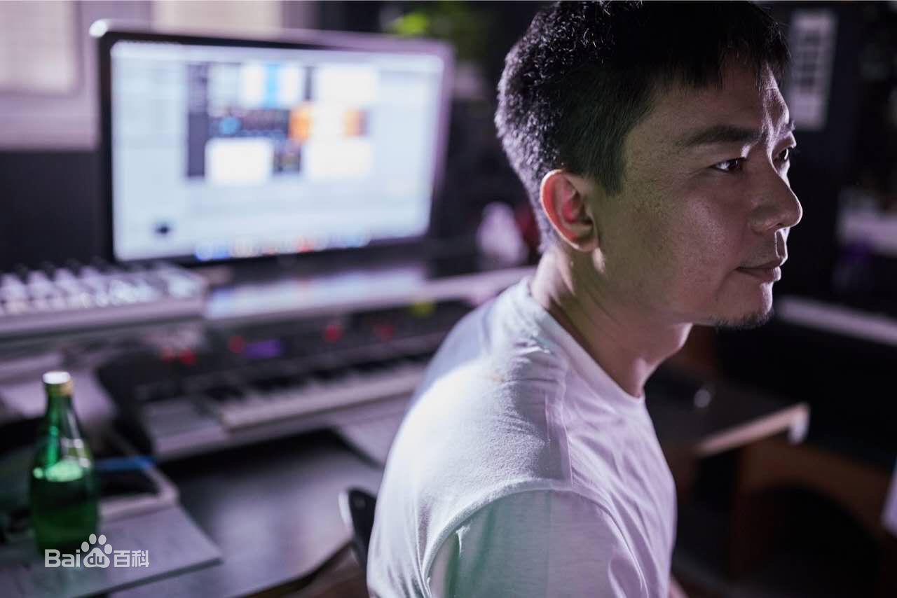 陈伟伦前后照片