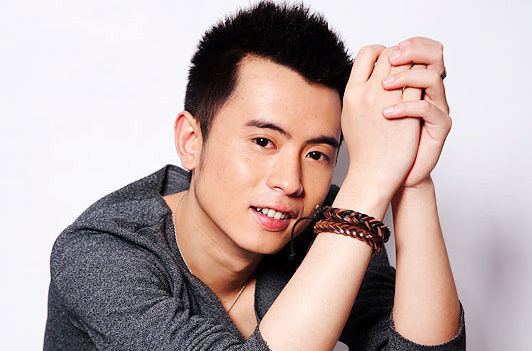 最新周觅(Zhou Mi)性感图片