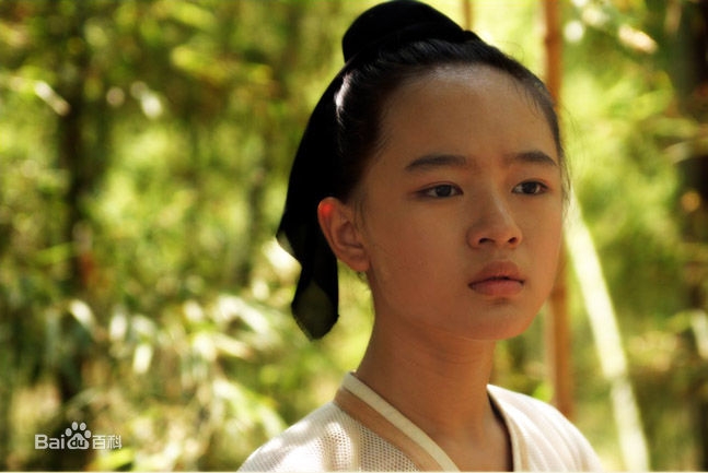 张懿婧(Zhang Yijing)古装照壁纸壁纸