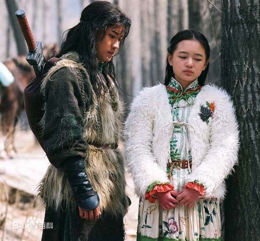 张懿婧(Zhang Yijing)古装照壁纸壁纸