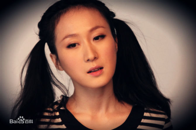 最新宋思嘉(Vivien)性感图片