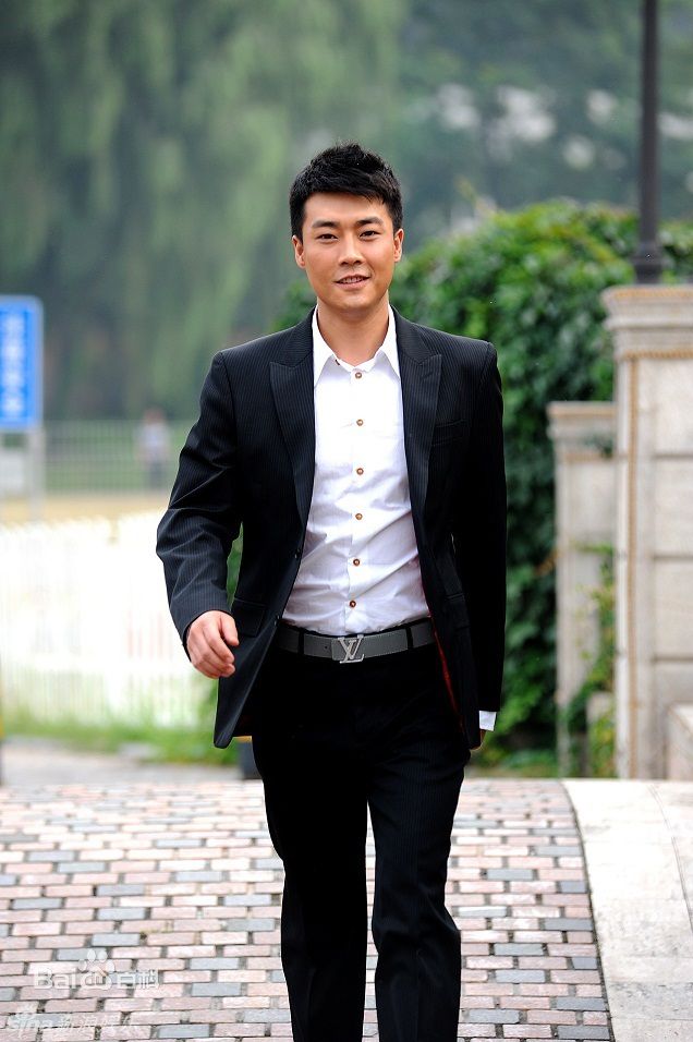 乔大韦最优质西装相册