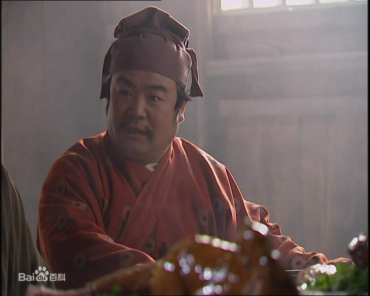 许敬义饰演的王英生活照