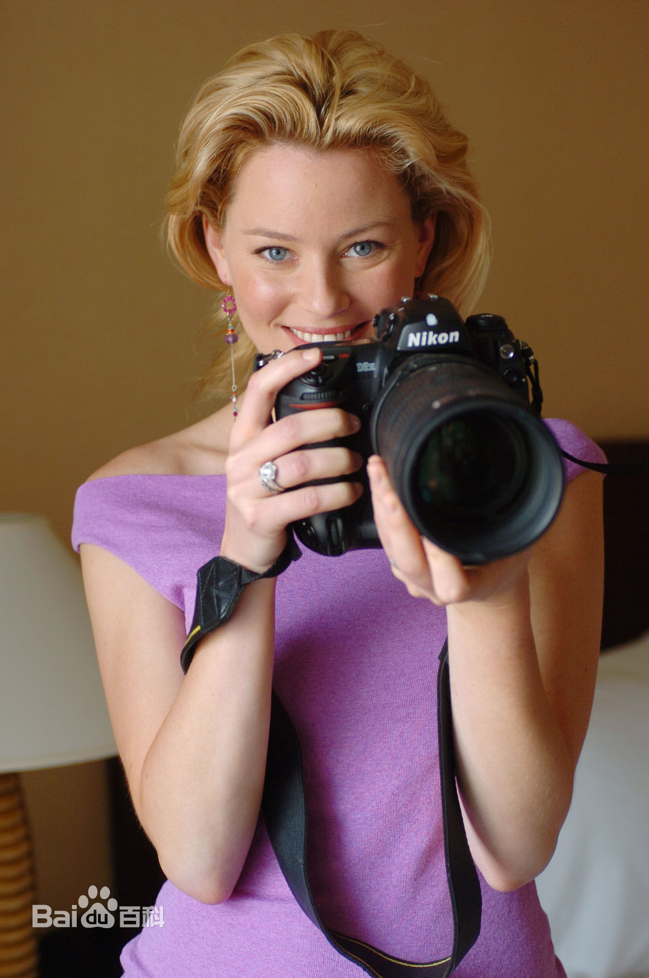 高清伊丽莎白·班克斯(Elizabeth Banks)精彩图册