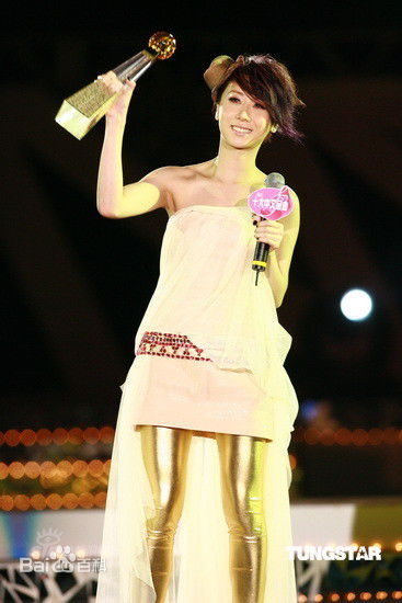 泳儿(Vincy Chan)获奖图片生活照