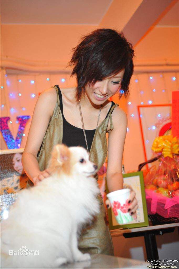 泳儿(Vincy Chan)生日会素颜照相册