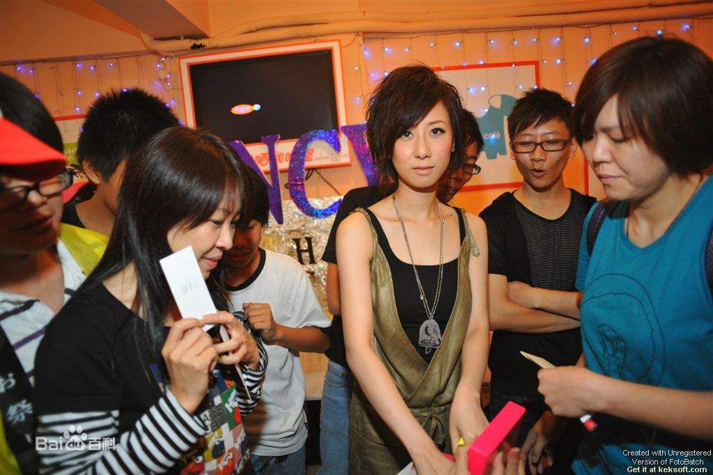 泳儿(Vincy Chan)生日会素颜照相册