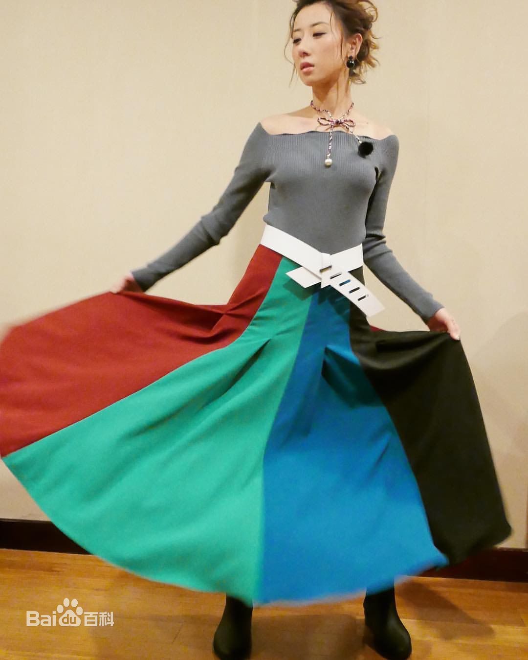 泳儿(Vincy Chan)美图（陈家欣）素颜照相册