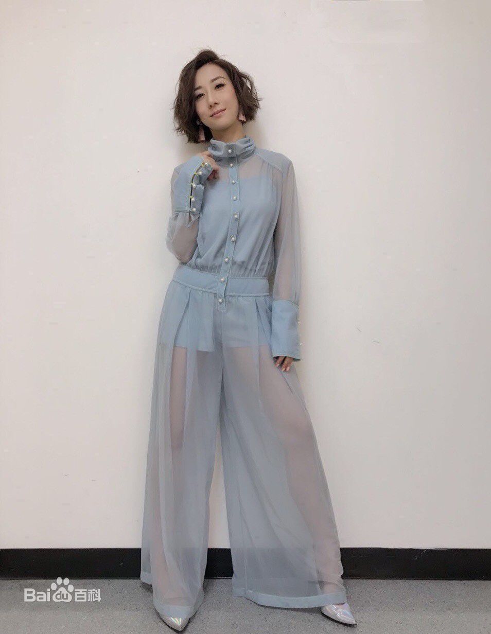 泳儿(Vincy Chan)美图（陈家欣）素颜照相册