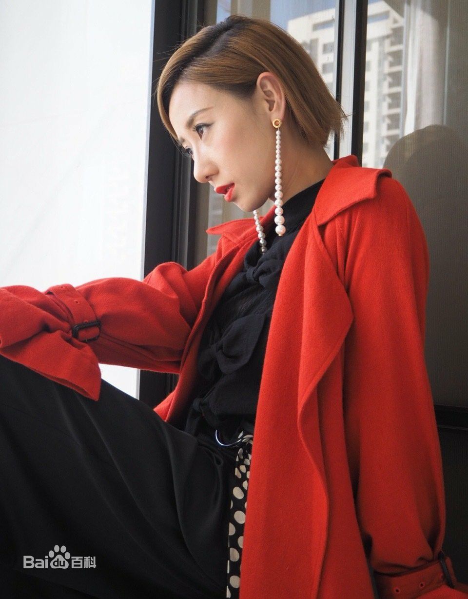 泳儿(Vincy Chan)美图（陈家欣）素颜照相册