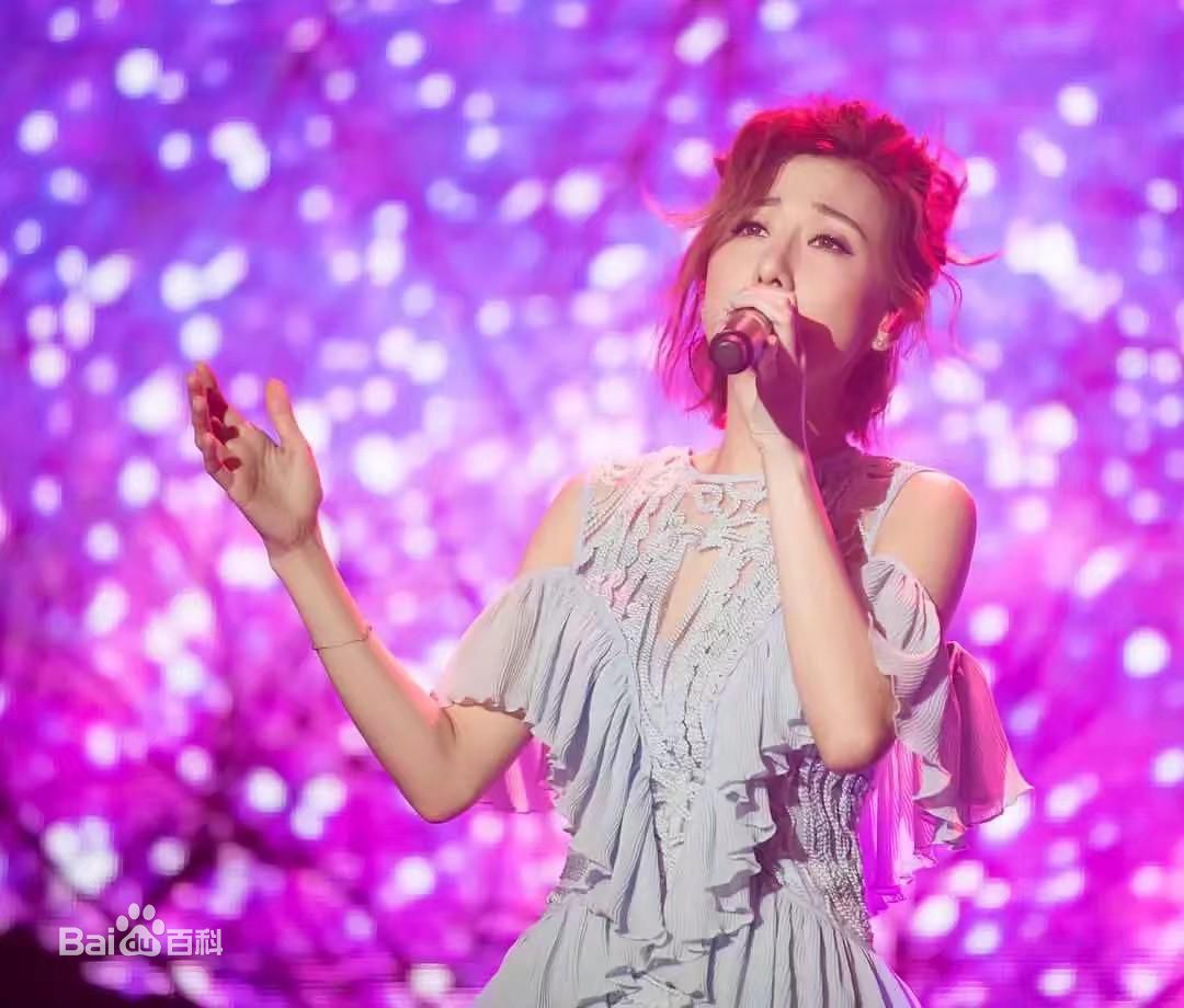 泳儿(Vincy Chan)舞台上的（陈家欣）图册