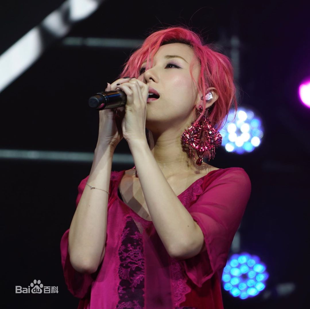 泳儿(Vincy Chan)舞台上的（陈家欣）图册