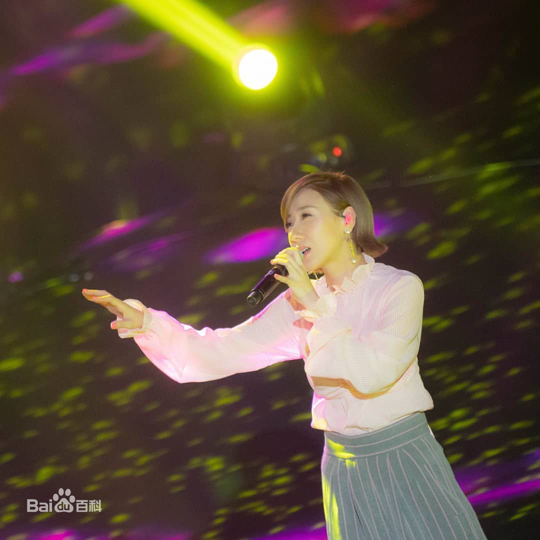 泳儿(Vincy Chan)舞台上的（陈家欣）图册