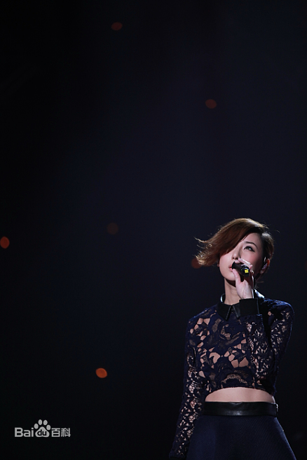 最新泳儿(Vincy Chan)在《麦王争霸第二季》中的壁纸