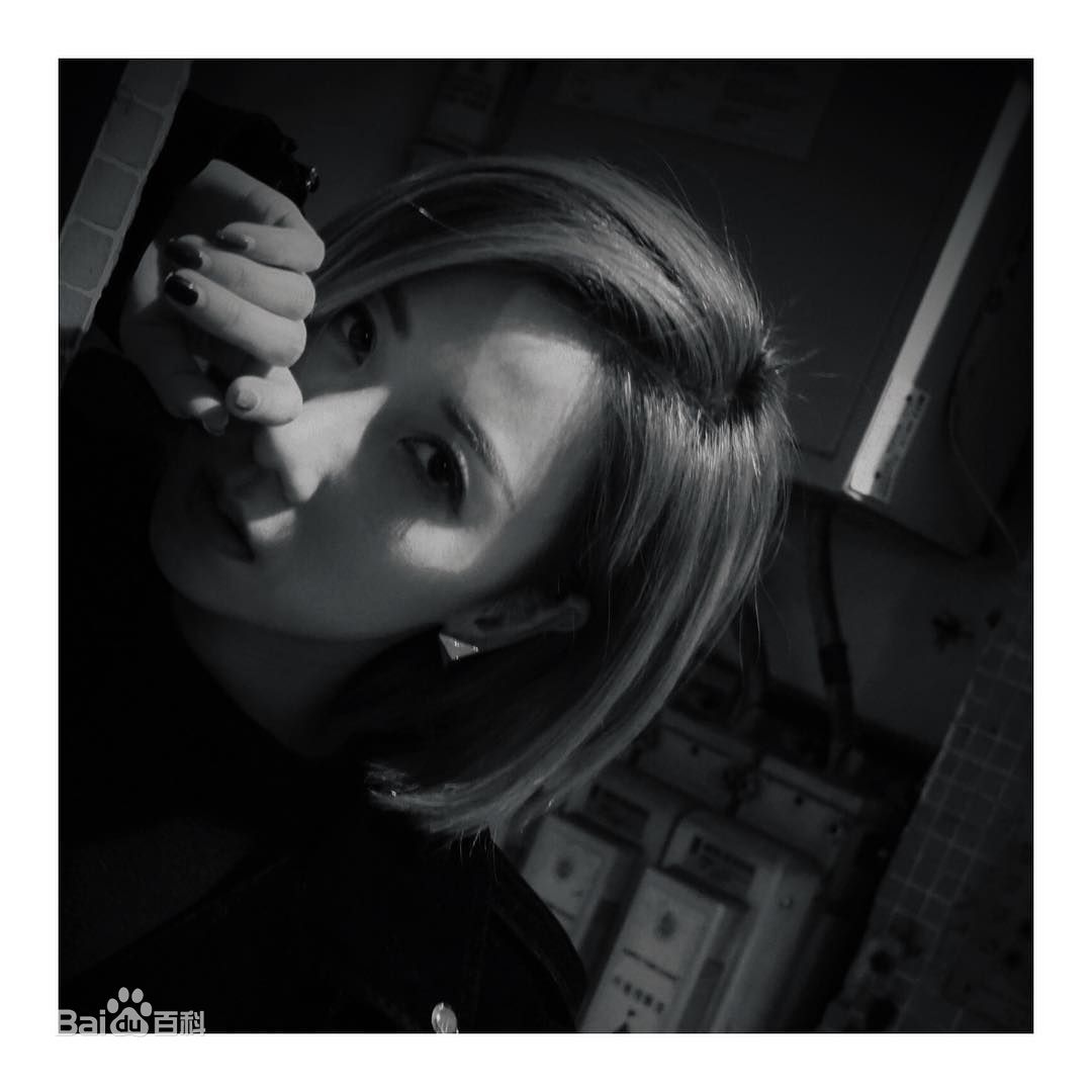 泳儿(Vincy Chan)美图生活照相册