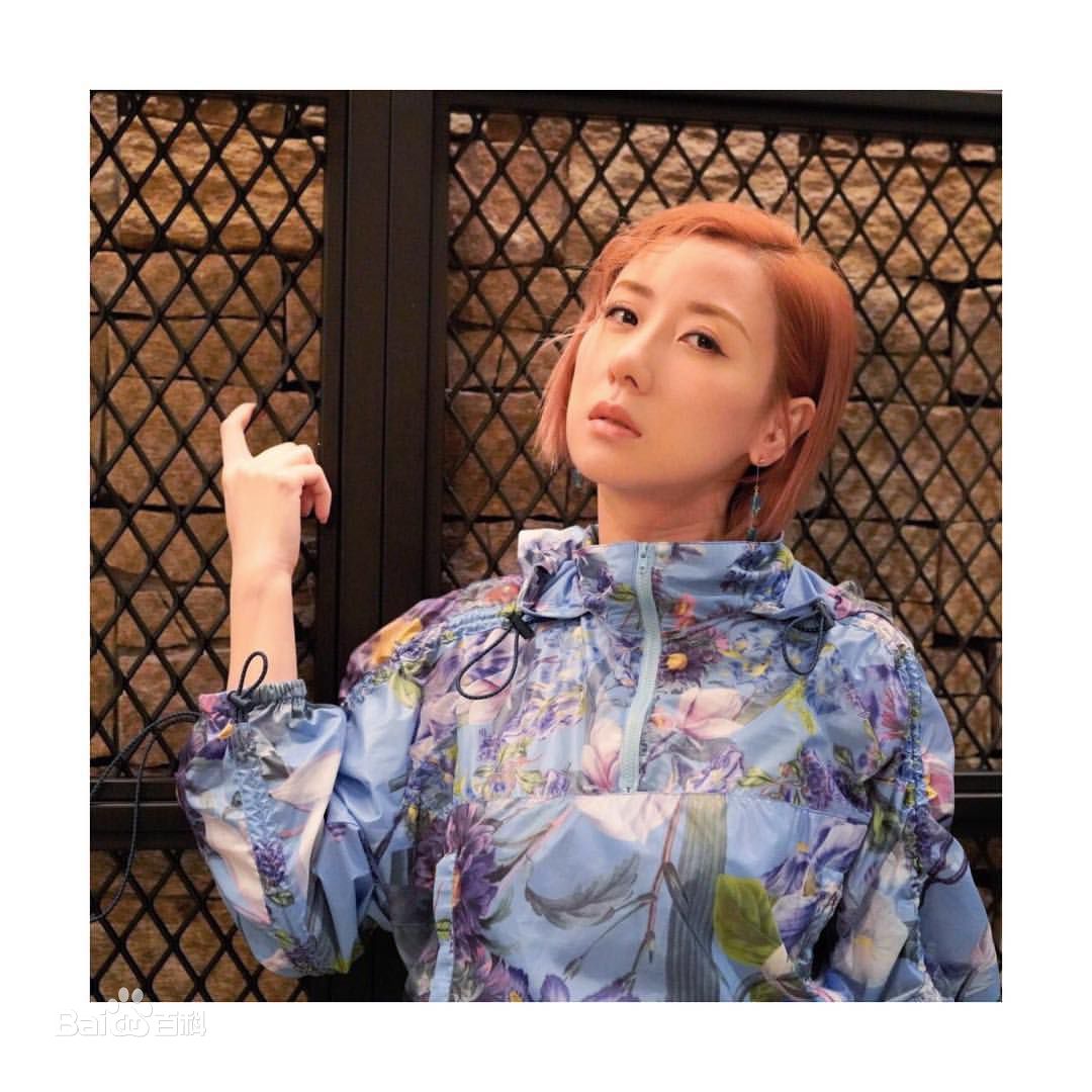 泳儿(Vincy Chan)美图生活照相册